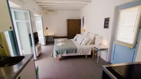SEA VIEW STUDIO + priv. parking, PAROS, GR - Image 3