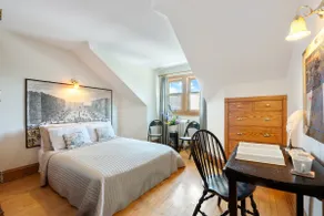 Historic Manor House Private Guest Suite Evanston - Image 3