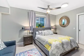Stunning Apartment in the Heart of Queen Anne - Image 5