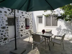 Garden Home - Image 3
