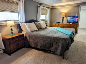 🏯Hip apartment minutes from downtown Reading🏯 - Image 4