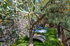 Casa Punta Paradiso - Hot Tub and Panoramic Garden - Image 2