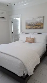 Mount Pleasant Carriage House - Image 4