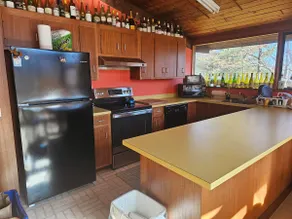 Classic Sugarbush Ski Chalet - Image 4