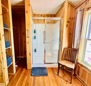 Large 4 Bedroom House steps to Nickel Plate Beach - Image 3