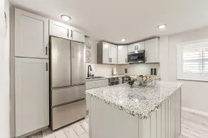 720' to beach, Pool, 4ppl, ground level - Image 3