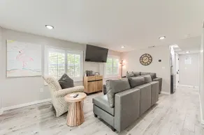 720' to beach, Pool, 4ppl, ground level - Image 4