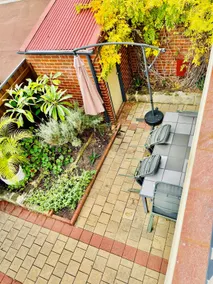 3 bed 3 bath - Super Spacious Villa - Image 5
