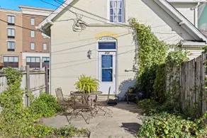 2 br home close to downtown and Lucas Oil. Pet Friendly! - Image 2