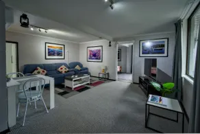 Gallery Apartment Hadspen - Image 2