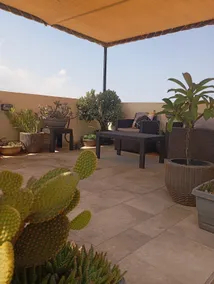 Rooftop Retreat Apartment - A/C, Private Balcony - Image 5