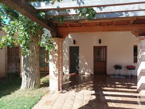 House in field whith pool near Salamanca - Image 4