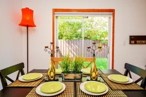 Stylish House Grove Central. Patio BBQ. 5mi Beach. - Image 5