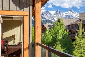 Mountain Views - Luxury Condo in Canmore - Image 3