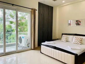 BluO 1BHK - DLF CyberCity, MG Road / Balcony, Lift - Image 2