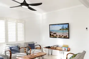 'Beattie's Beach Pad' Central SWRs - Deck & BBQ - Image 4