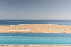 3 Bedroom with use of two pools at Waters Edge! - Image 3