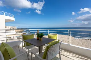 3 Bedroom with use of two pools at Waters Edge! - Image 5