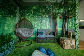 Forest & Heaven Themed Apartment in Melbourne CBD - Image 4