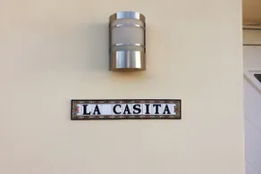 ”La Casita” with small garden and terrace - Image 3