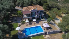 Built in nature, private, lux, pool - Image 2