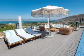 Iwo's luxury villa- lake kineret view- וילה איוו - Image 3