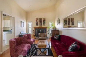 Walk to Wineries/ Pool, Spa & Game Resort/10p - Image 2