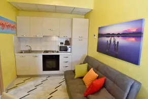 ”LUNA” apartment with pool 1 km from the sea - Image 4