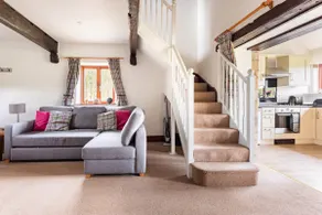Hilltop barn cottage, fewston, Nr Harrogate - Image 2