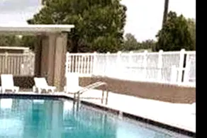 Secluded villa/pool/hot tub/ washer/dryer - Image 2