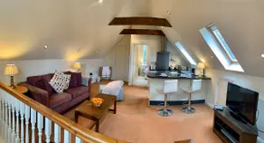 The Finches, at Acres Down House, New Forest - Image 2