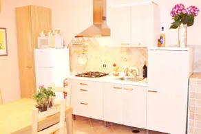 Apartment An on the first floor in a villa with garden, parking and Wi-Fi - Image 2