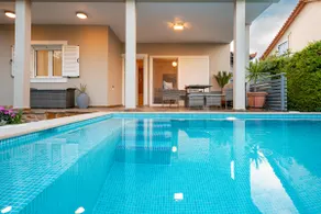 Athina Sea Villa Close To Athens - Image 3