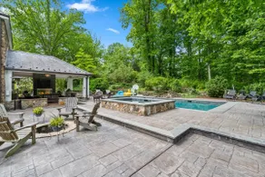 Large Estate in Town w/ Water View, Pool, Hot Tub - Image 3
