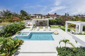 5 Bed 4 Bath Villa Pool, Jacuzzi 4 min Crane Beach - Image 2