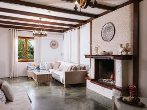 Wooden Beach House - Image 4