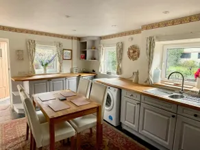 Super Cute Cottage - ideel til turné i Lake District National Park! Trådløst internet. - Image 4