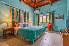 Villa Amarc: Peaceful Balcony Views by Baby Beach! - Image 2