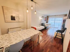 2 Rooms, 2 bathrooms, parking, unbeatable center - Image 5