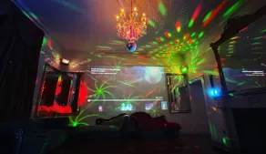 Inch School - Hot Tub, Sauna & Disco/Cinema Room - Image 2