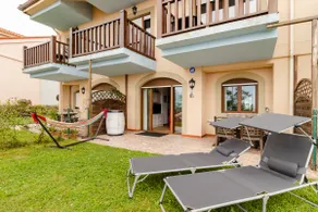 Delicious beachfront apartment at Comillas - Image 5