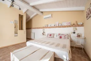 Barbera's Home, Monferrato, pool & panoramic views - Image 2