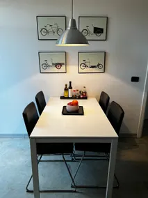 Large loft on two levels with garden - Image 4