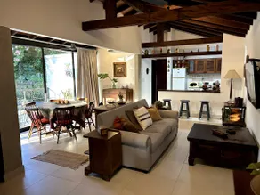 House in Sanber with pool and soccer field - Image 3