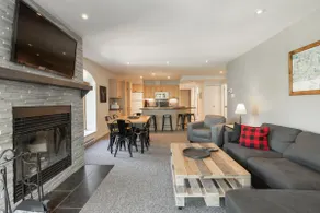 Walk to the Village! Location! 1100 sqft Renovated - Image 2