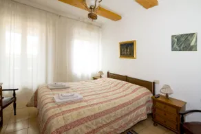 Cheap Apartment in The Old Village - Image 2