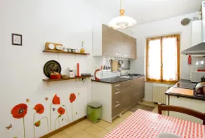 Cheap Apartment in The Old Village - Image 5