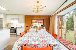 4 Bed 3 Bath Waterfront Home par Ralph Twitchell - Image 4