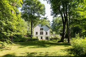 Beautiful family home, Hike, Fireplace, Sleeps 12 - Image 2