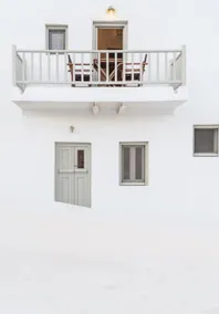 Briefcase's House - Kato Chora - Image 3